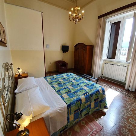 Albergo Cavour Palermo Kültér fotó